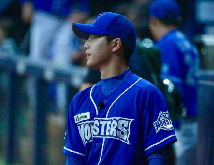 최강야구 '0명' 가혹한 현실에 '망연자실'…수석코치의 하소연 "2명은 …