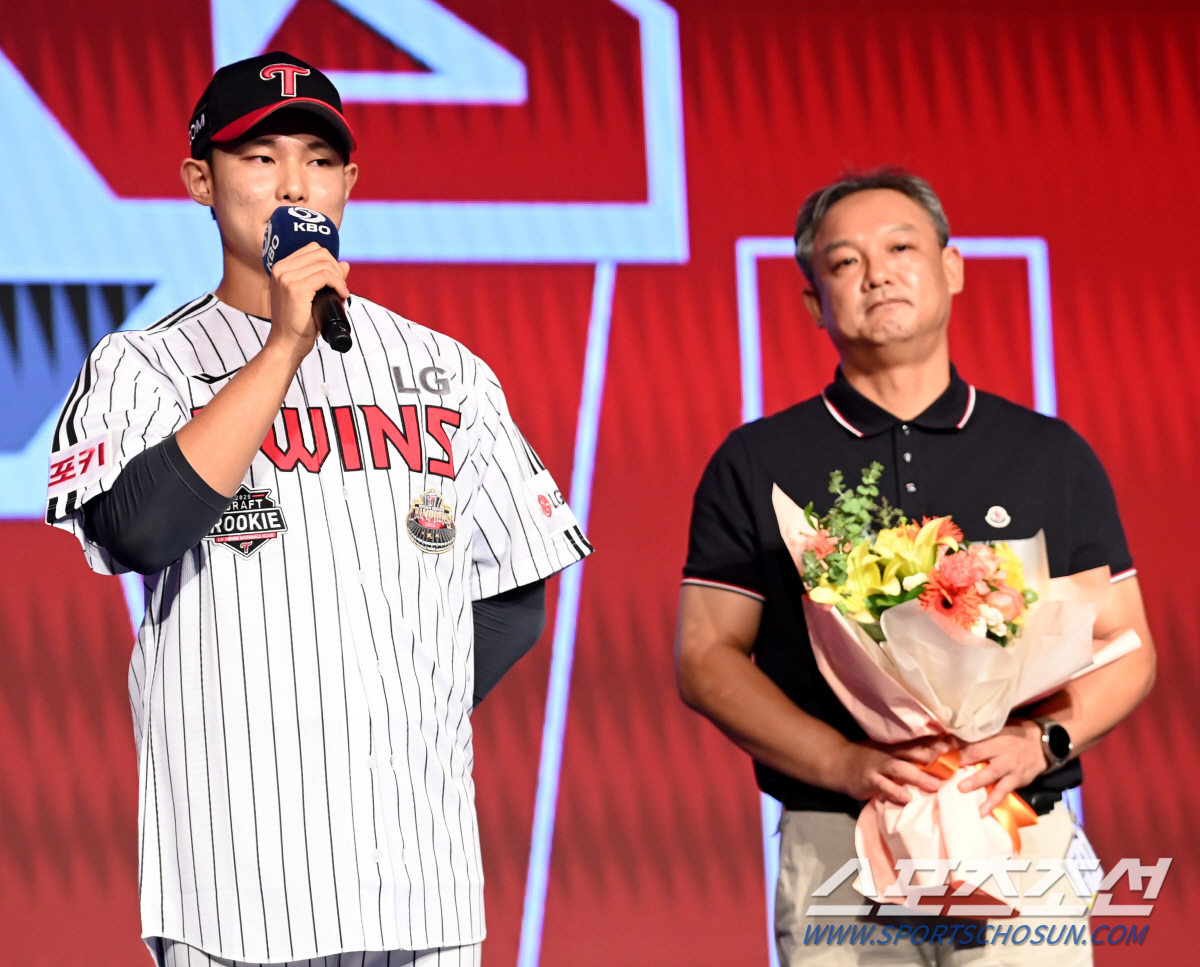 '차단장 혈압 내년엔 더 올라갈까.' 1순위 목표→10순위 LG행→신인왕…