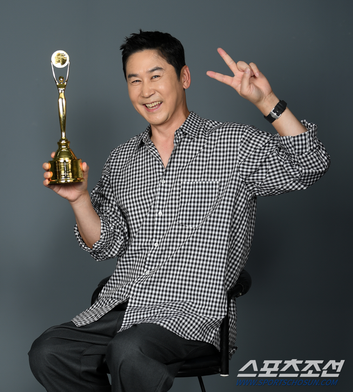 [단독] 신동엽 "'청룡'받으니까? 다른 사람 1000명 받는 것보다 기…