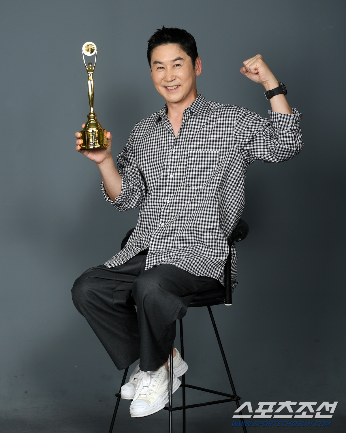 [단독] 신동엽 "'청룡'받으니까? 다른 사람 1000명 받는 것보다 기…