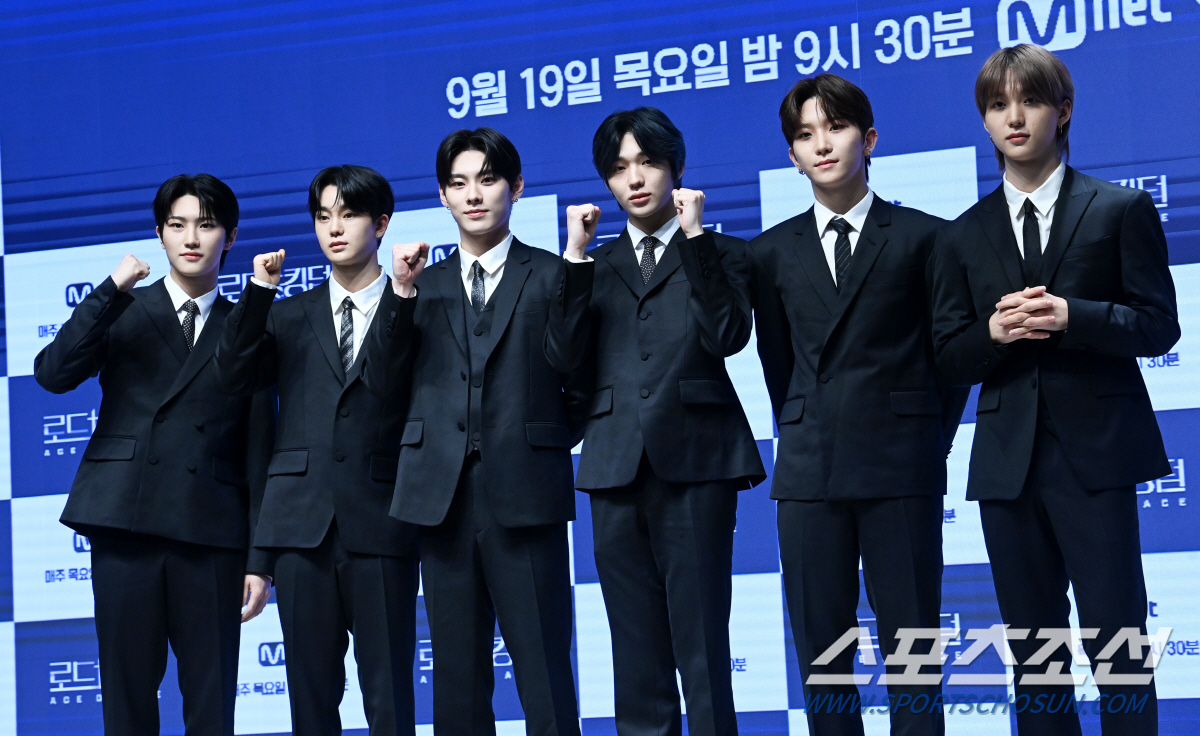 [포토] 더 뉴식스, '로드 투 킹덤' 에이스는 바로 나!