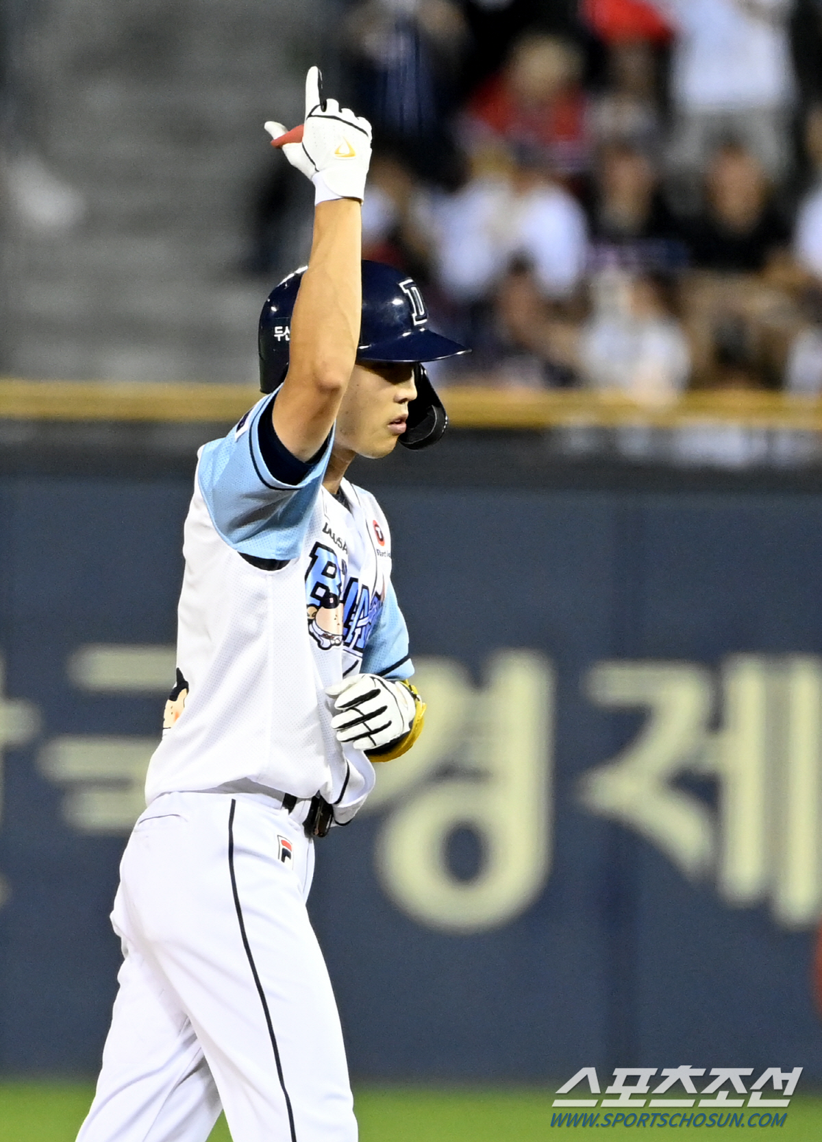 거침없는 두산, 'KS직행' KIA마저 잡았다! 4연승…LG와 3위 놓고…