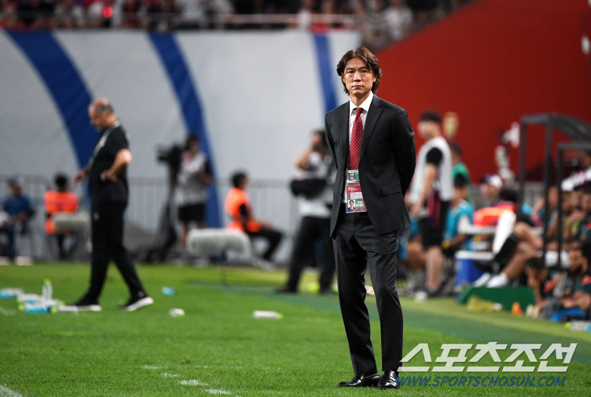 홍명보 감독 FIFA 인터뷰 "우리가 아시아 최고의 팀 중 하나가 될 것…