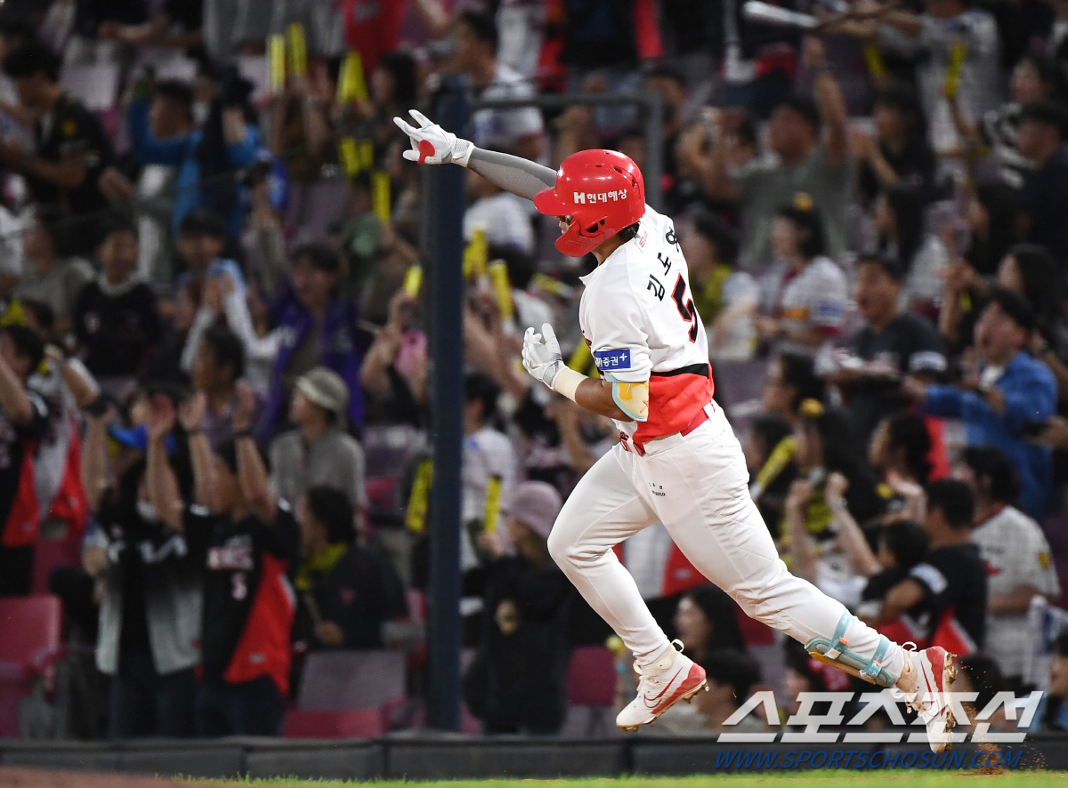 이제 2홈런만 남았다...KIA 김도영, 38호포+KBO 최다 득점 신기…