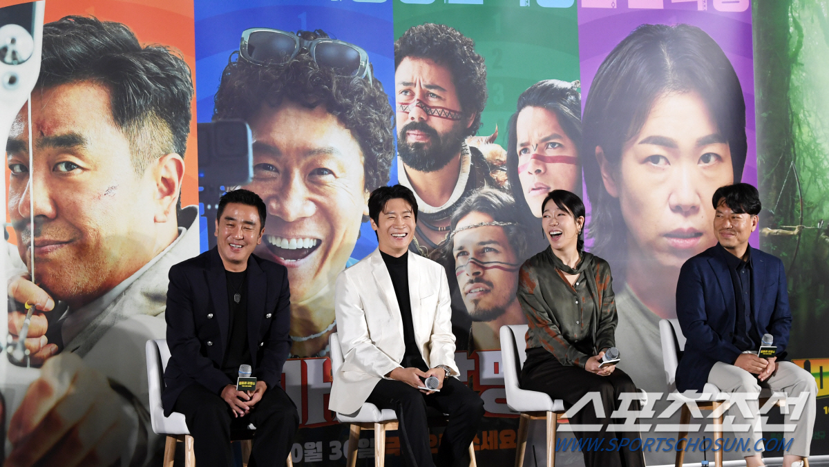 [포토] 웃음 가득한 영화 '아마존 활명수' 제작보고회 현장