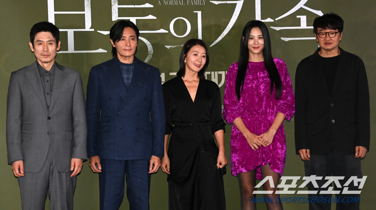 [SC현장] "부모라서 공감 돼"…'보통의 가족' 설경구·장동건, 양보 …