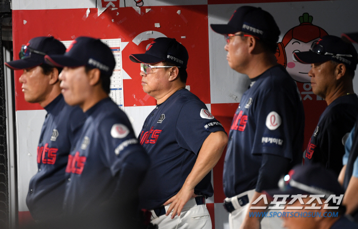 '71078877' 명장도 살리지 못하다니... 롯데 7년 연속 가을 야…