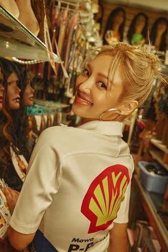 [SM엔터테인먼트 제공. 재판매 및 DB 금지]