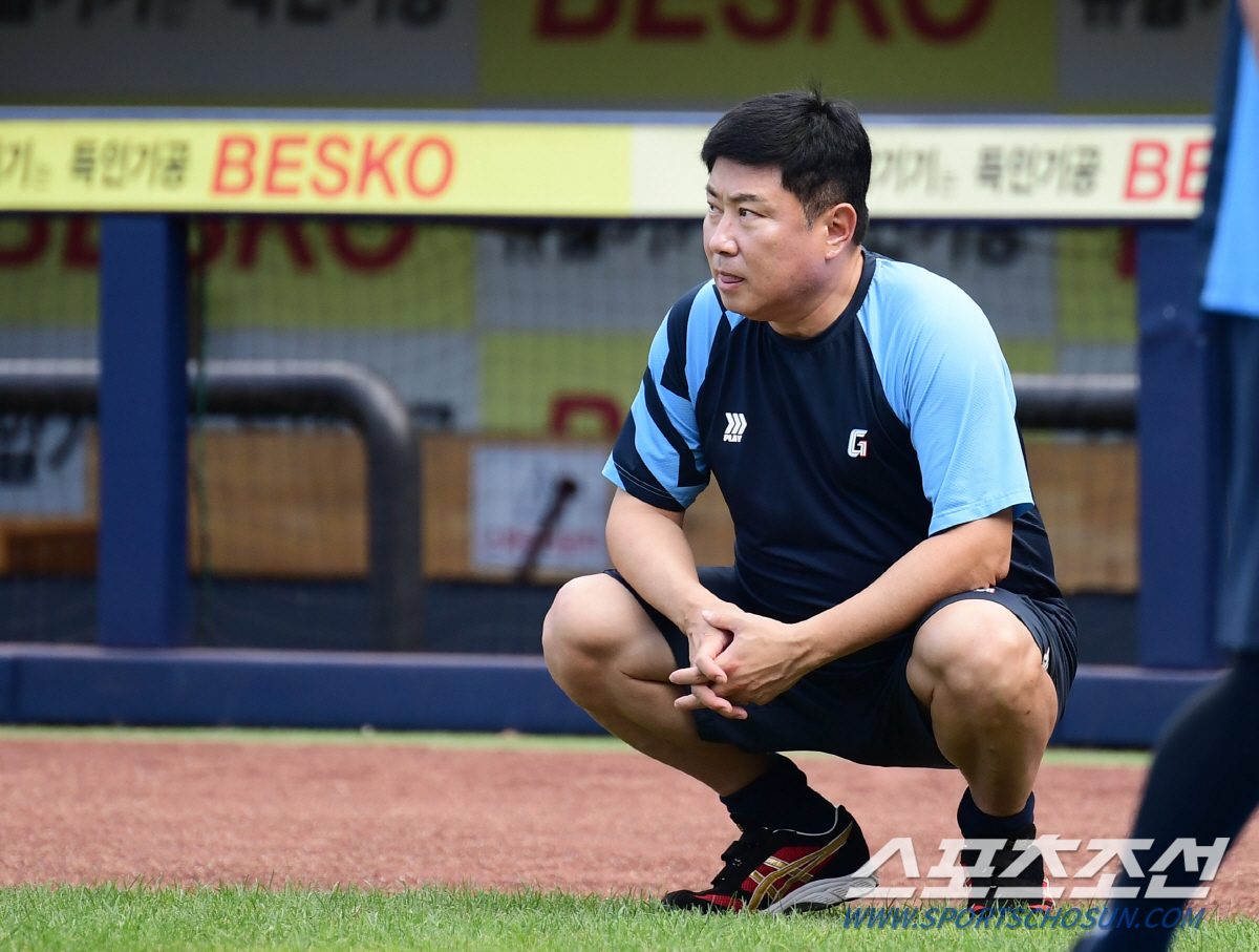 올해도 '가을 꿈' 못 이룬 롯데, 한숨 속 명장이 본 희망 하나는[광주…