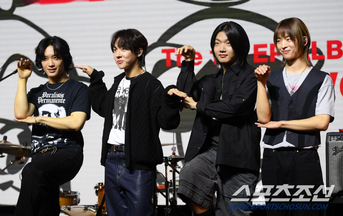 [포토] 드래곤포니 '개성 넘치는 포즈'