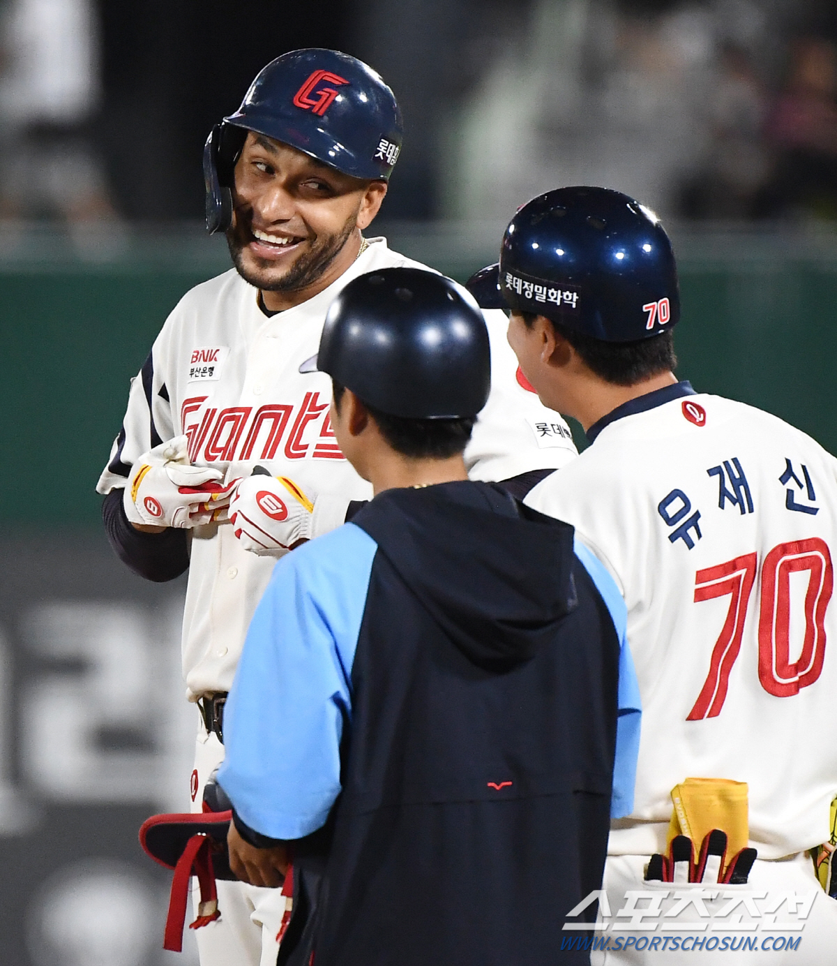 "레이예스 200안타→김도영 40홈런 도전? 피하지 않겠다" 외로운 사령…