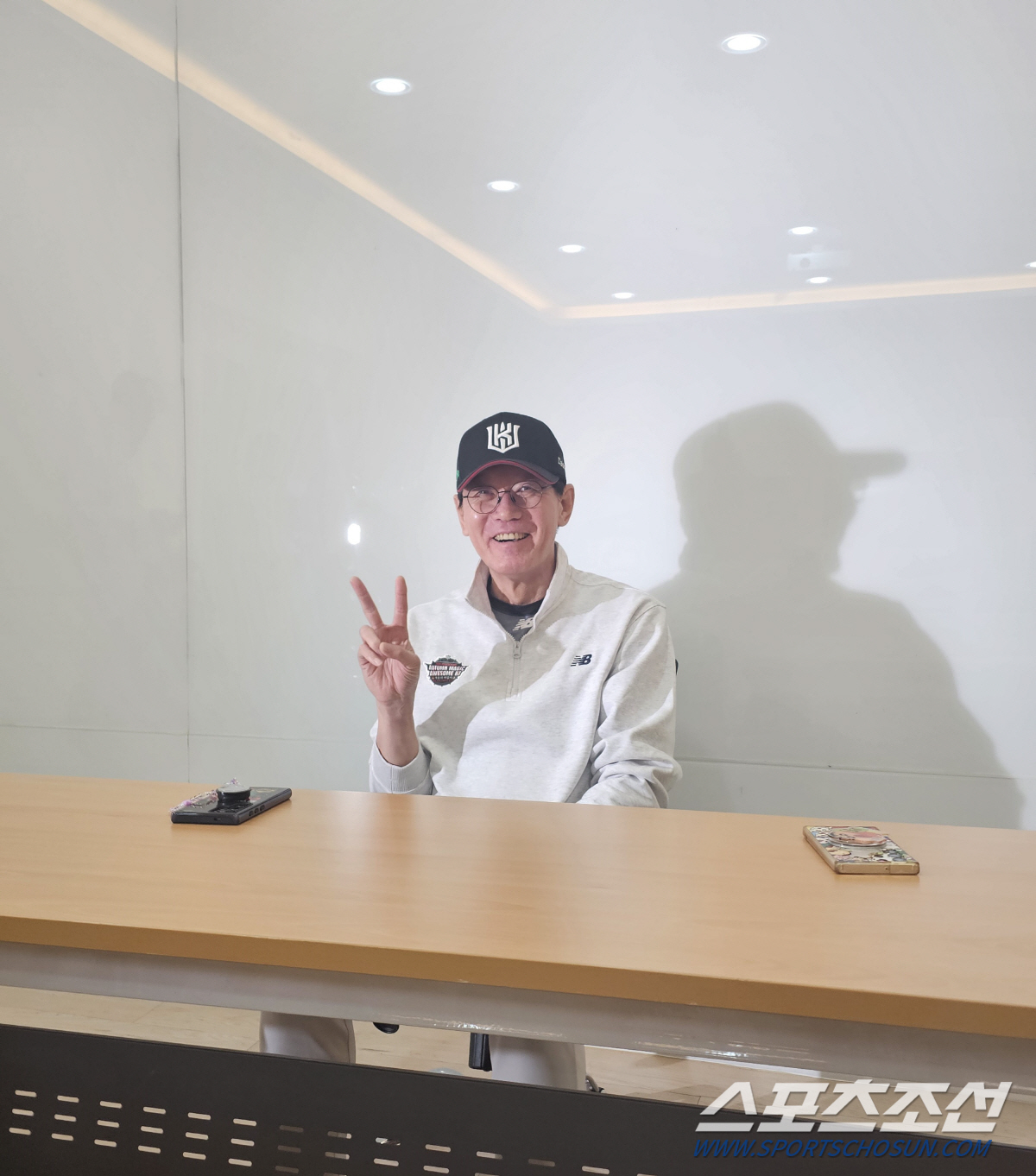 "고영표가 해준다고 하니 답이 나오더라" 이강철 감독, 이제 욕심이 난다…