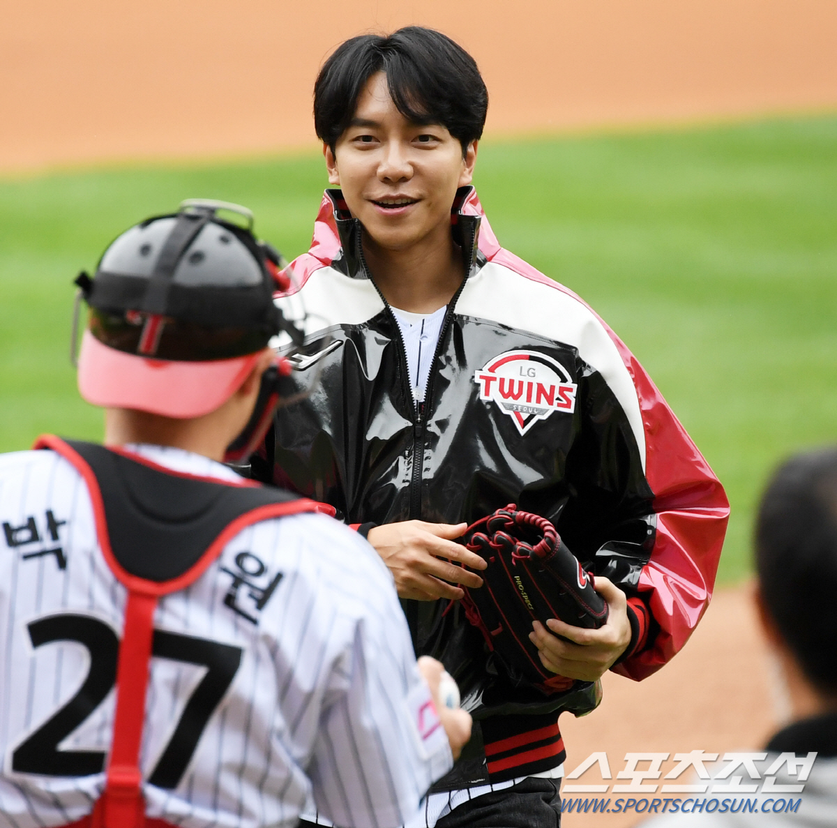 [포토] 이승기 '설레는 마음'
