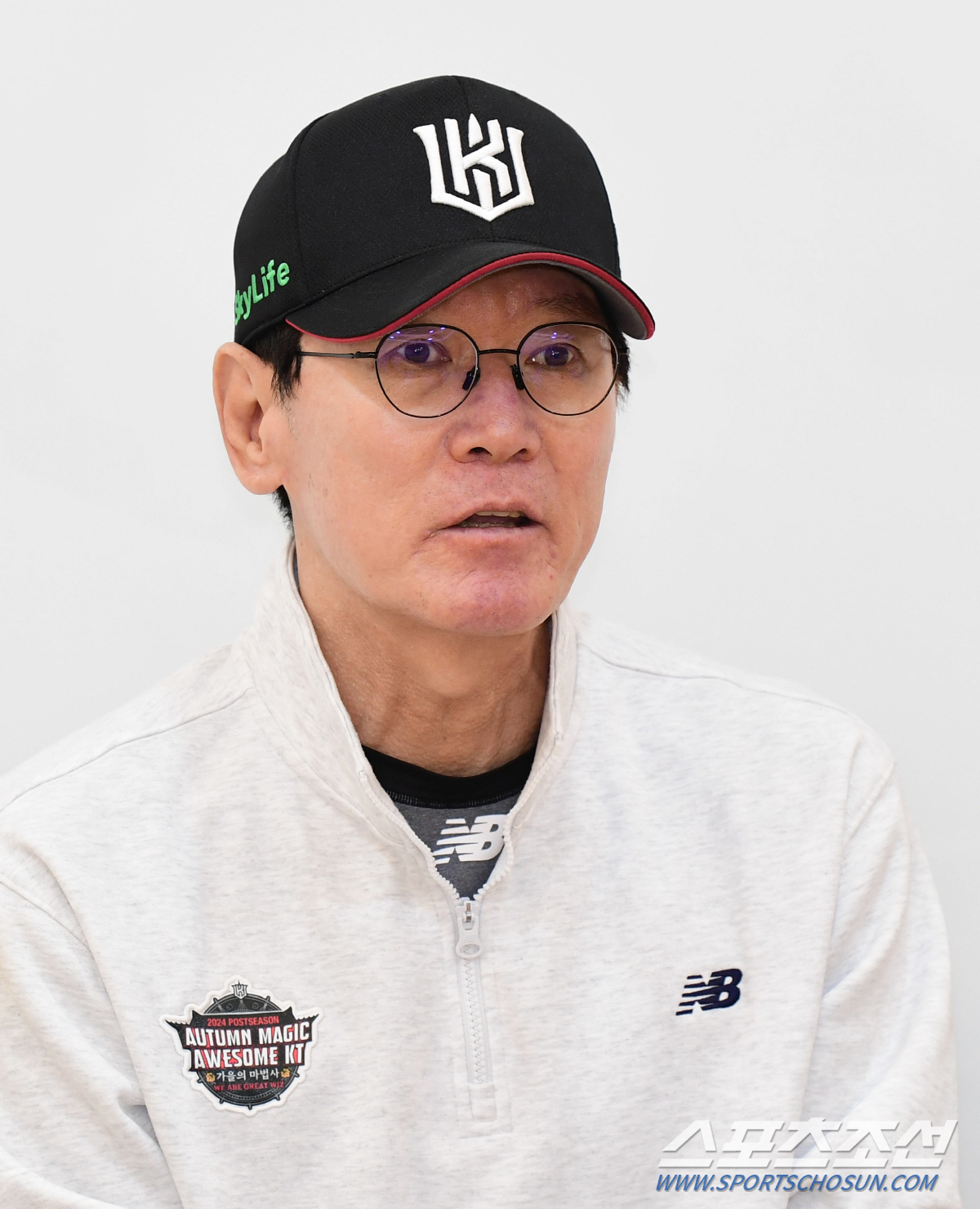 2점 리드 흐름 바꿔버린 통한의 실책...이강철 감독 "실책 하나에 경기…