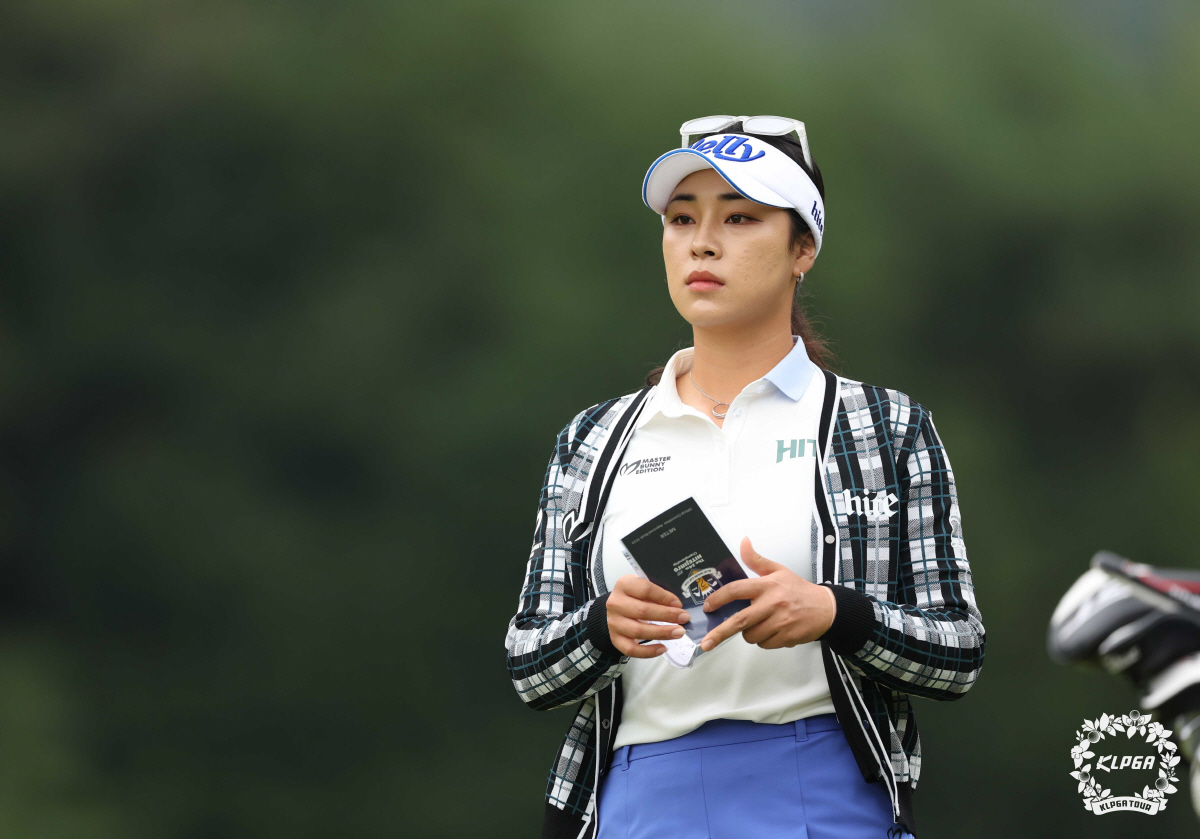 '오! 가을이 왔군' 김수지 시즌 첫 승, 윤이나 상금 1위, 박현경 대…