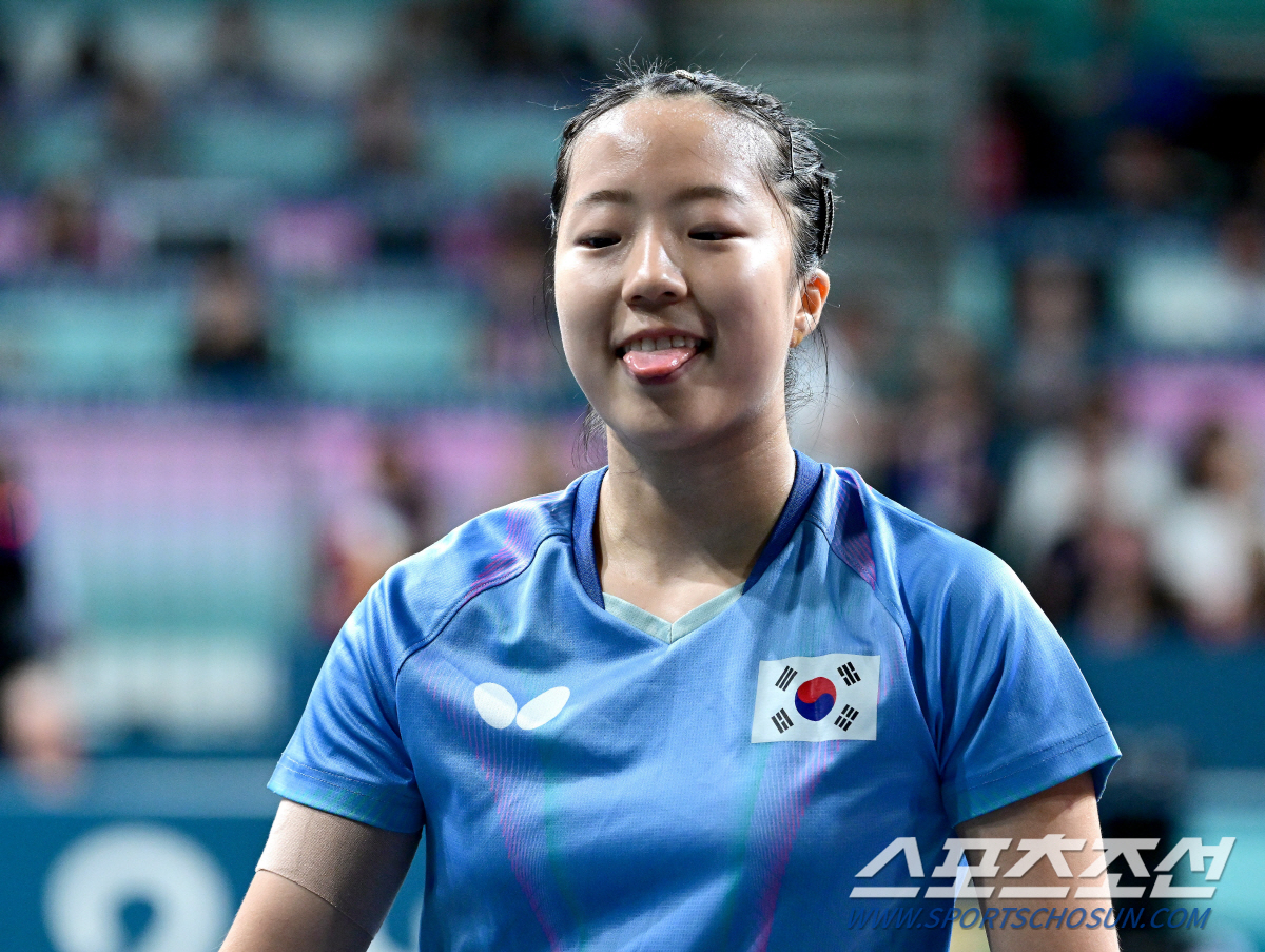 '신유빈 부상투혼'한국 女탁구,복병 인도에 2대3패...4강행 불발[亞선…