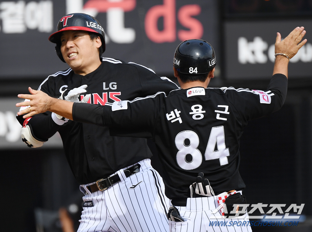 '오지환-신민재 끝내기 충돌이라니...' 박영현 10아웃 퍼펙트+ 심우준…