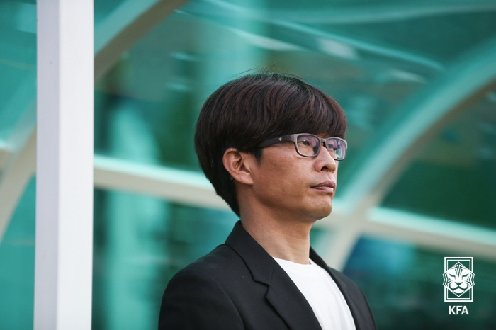 [오피셜]女대표팀 사령탑 신상우 김천상무 코치 선임 '2028년 LA올림…