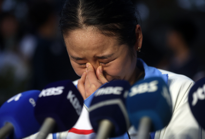 '안세영 파워 대단하네'전에 없던 진풍경 연출했다…밀양경기장 관중 폭발,…