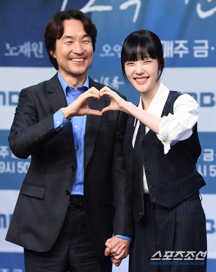 [포토] 한석규와 채원빈, 눈웃음이 닮았네요