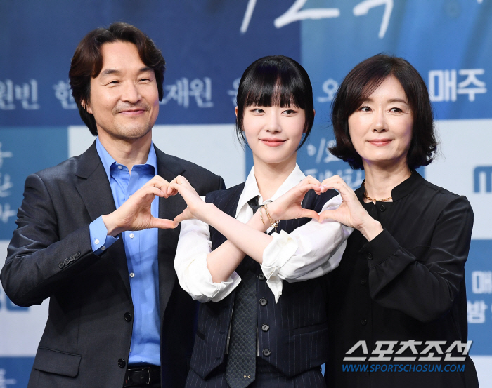 [SC현장]33년 전 MBC 계약서 꺼낸 한석규, '이친자'로 화려한 친…