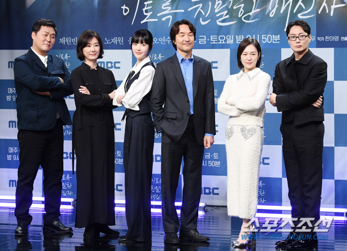 [SC현장]33년 전 MBC 계약서 꺼낸 한석규, '이친자'로 화려한 친…
