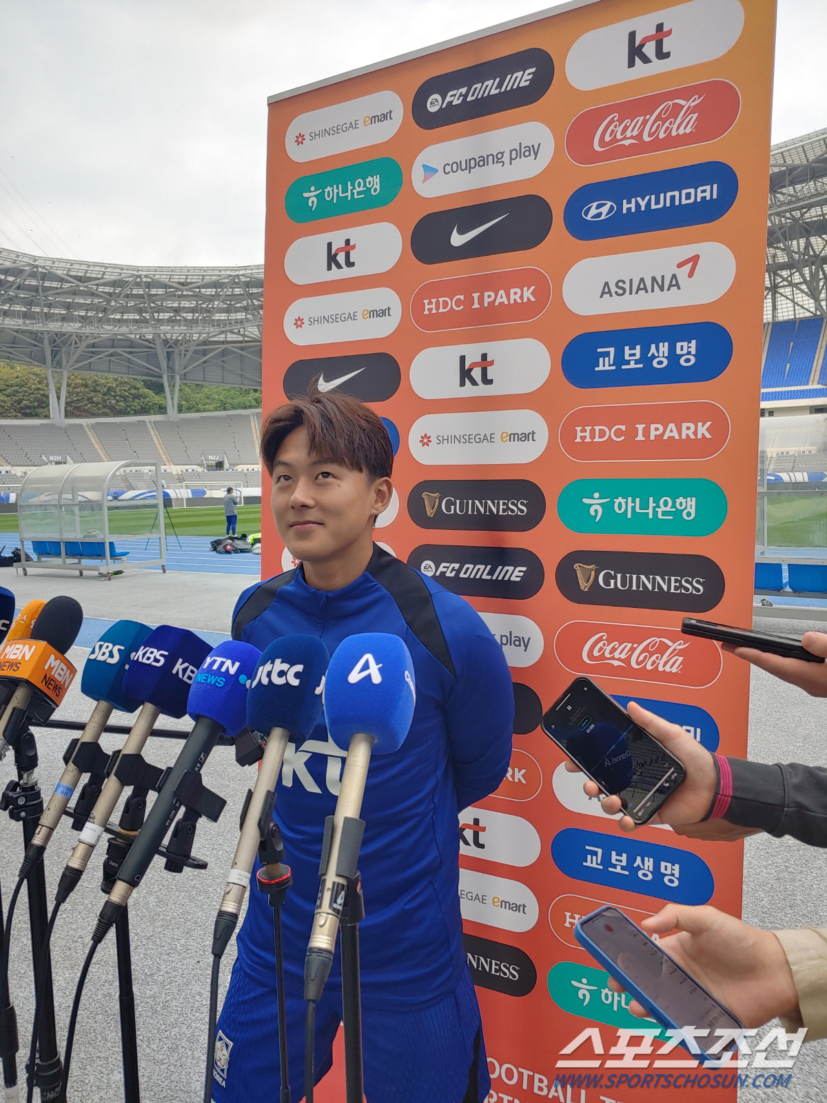 [일문일답] 이승우 A대표팀 컴백 기자회견 "기차표 없어서 입석으로 왔어…