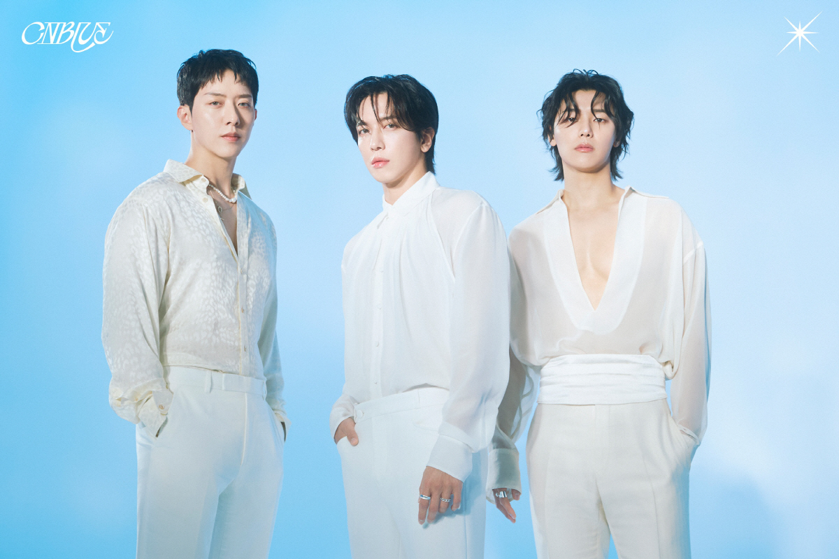 [인터뷰②]씨엔블루 "신곡 '그리운건 그대일까 그때일까', 하상욱 시인 …