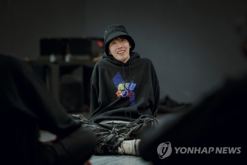 BTS 제이홉, 17일 만기 전역…"별도 행사 無, 환영은 마음으로"
