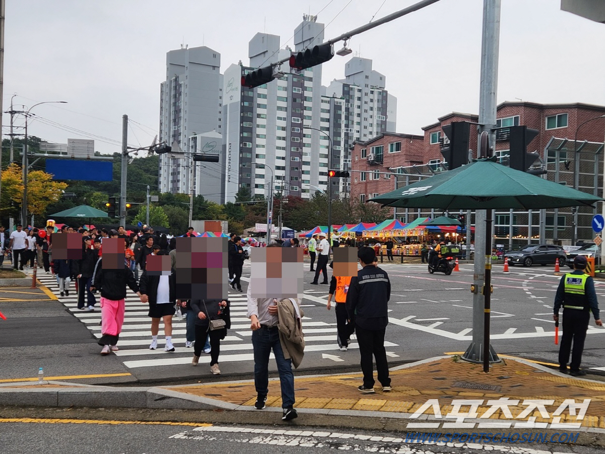 [이라크전 현장]A매치에 '특공대'까지 떴다…경찰 581명 배치→교통 통…
