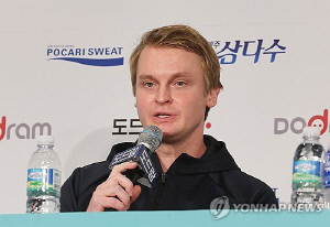 '5연패 도전' 틸리카이넨 대한항공 감독 
