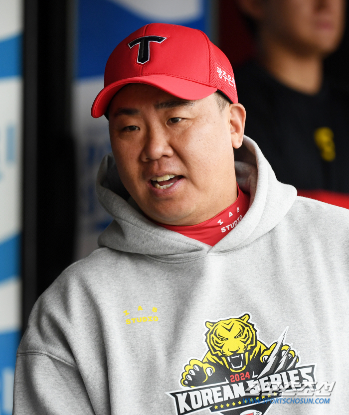 72.5% 우승 확률 잡기 도전, KIA 이범호 감독 "다득점 쉽지 않을…