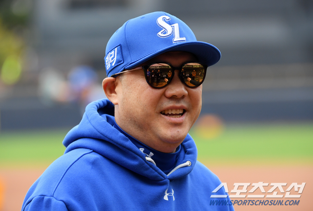 "구자욱, 시리즈 기간 선발 어렵다" 결국 변수 못 이긴 삼성, 1차전 …