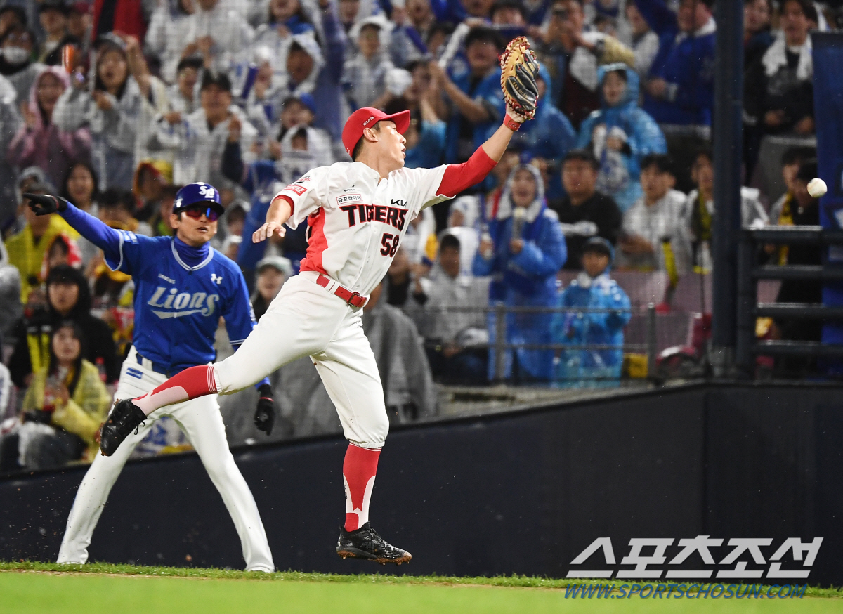 KS에서도 못 지운 '최다 실책 1위' 민낯…변화 없인 V12 대업 성취…