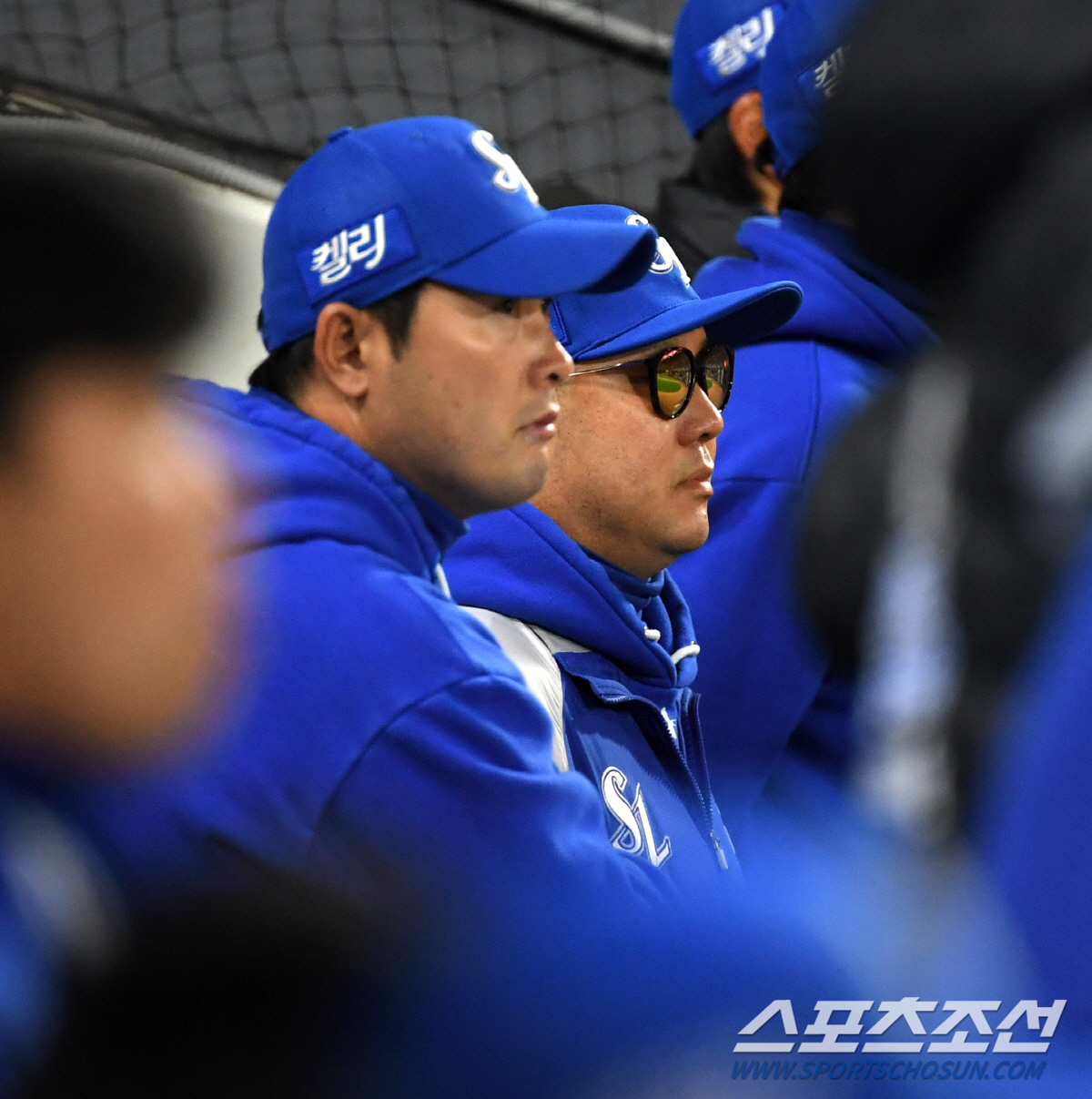 몸 풀린 KIA, 1,2차전 싹쓸이 통합우승 90% 확보, 삼성 '레예스…