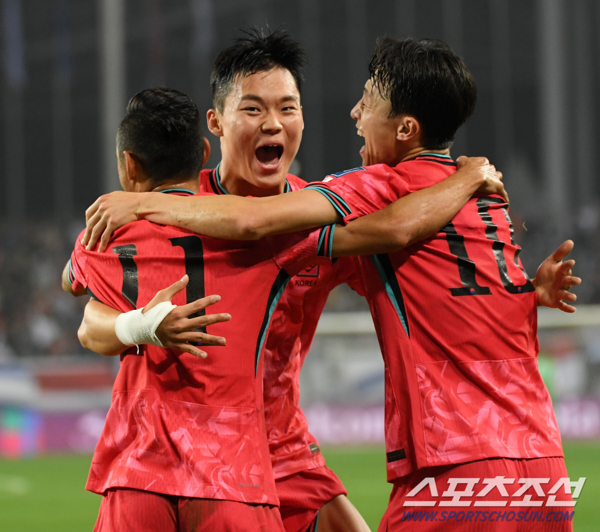 "홍명보호 3연승 질주→B조 1위" 대한민국, FIFA 랭킹 22위…지난…