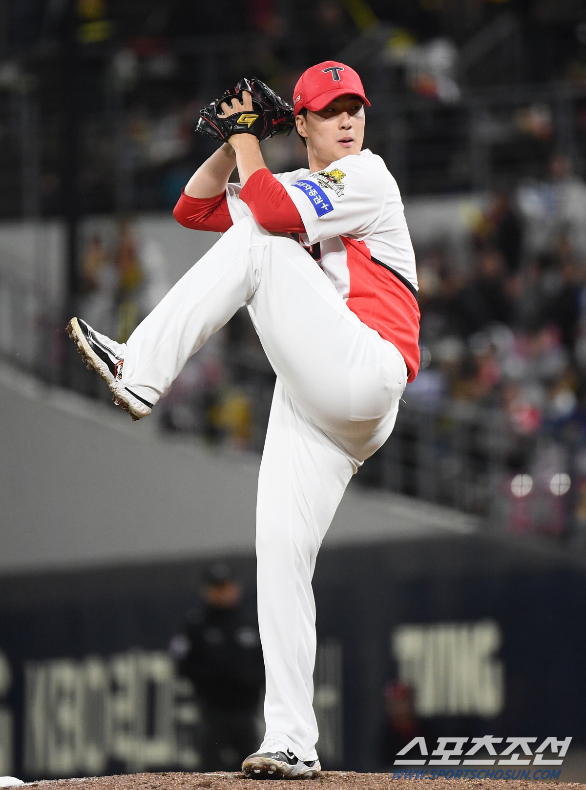 최초 '부자 우승' 앞둔 KIA 정해영 "태어나기 전 일이라…"[KS5 …