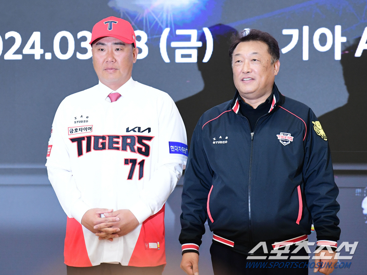 '시키면 한다. 제대로!' 준비된 초보감독의 KS 우승, 삐끼삐끼 댄스 …