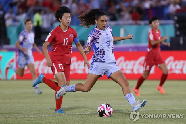 북한, U-17 여자 월드컵서 우승 '통산 세번째 트로피'...전일청 골…