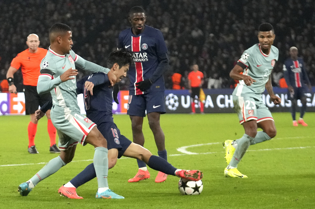이강인의 우울한 PSG 50번째 기념경기…'하키미 탐욕'과 '난공오블락'…