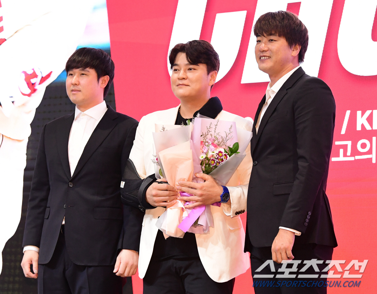 '감독 CHOO 볼 수 있나?' 직접 답했다 "제가 잘할 수 있을까요"[…