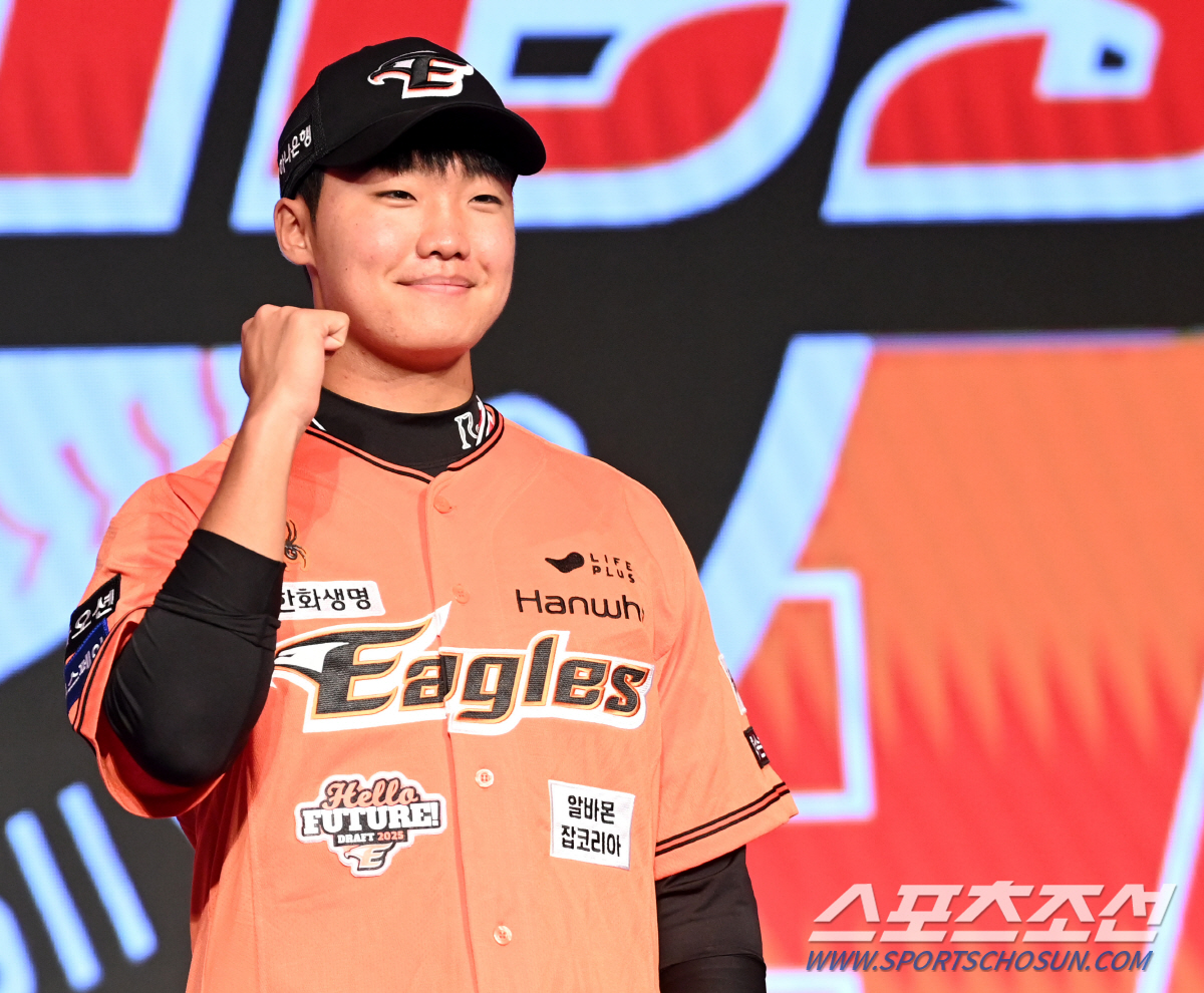 78억 FA가 5선발...한화의 행복한 고민? 155km 광속구 신인도 …