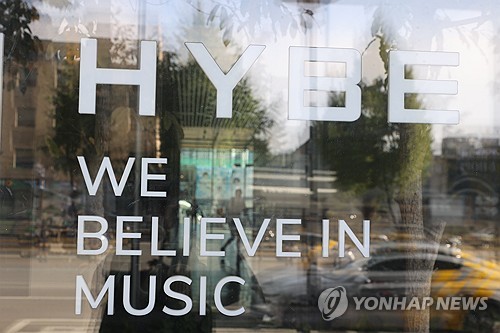 올림픽 여파에 신인 투자비용까지…시린 가을 견디는 엔터사들