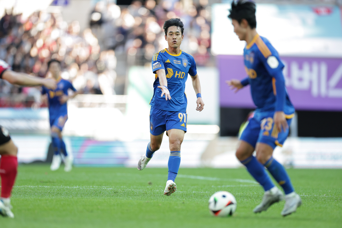 [현장인터뷰]각본없는 드라마→'축구천재' 박주영 상암 고별경기 "개인적으…