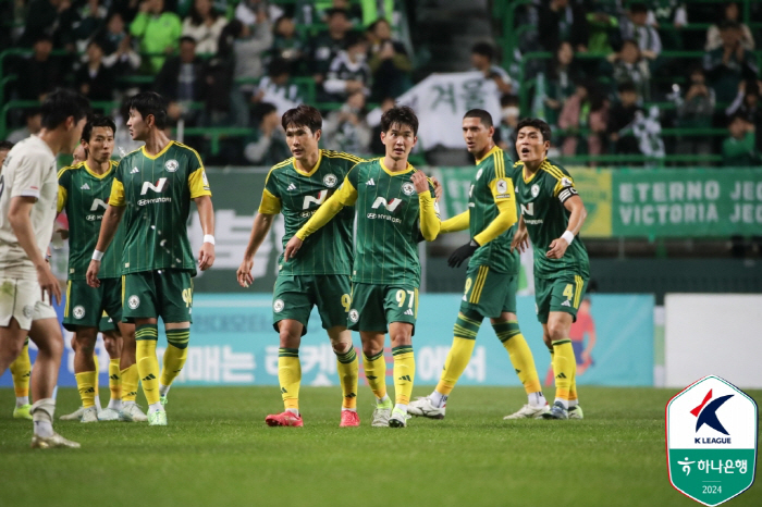 '김진규-권창훈-이승우 연속골' 전북, 대구에 3-1 승리 '스플릿 라운…