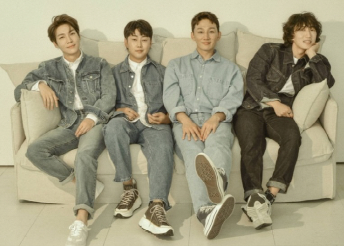 [공식]'최현석 예비사위' 김태현 속한 딕펑스, 새 싱글로 2년 7개월 …