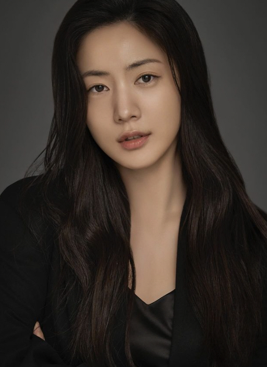 [SC이슈] 류효영, 티아라 협박문자 이유에 엇갈린 여론 "가족 왕따시키…