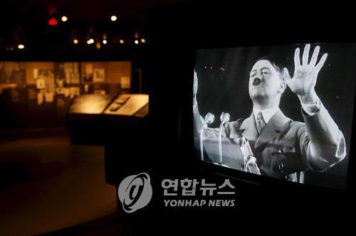 법이 정치에 굴복하면 국가는 어떻게 파탄 나는가