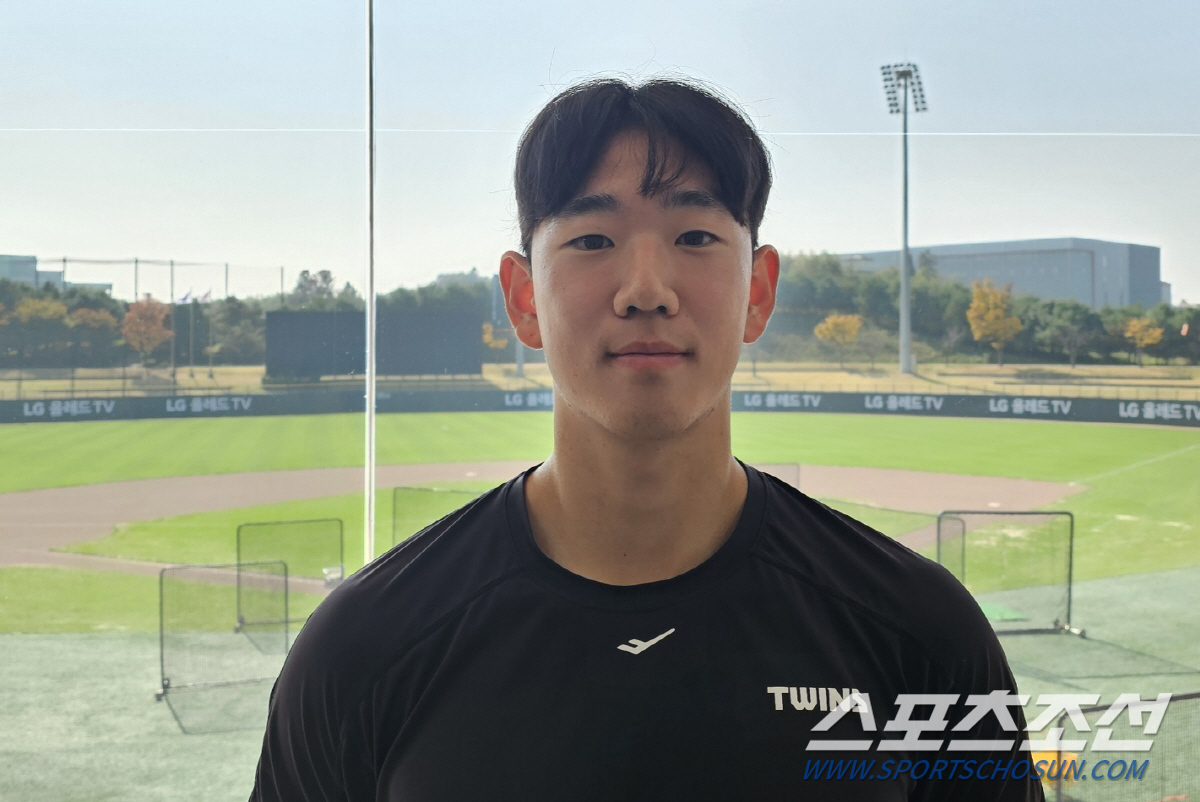 151㎞ 찍은 투수가 배팅볼을 던지다니... 2차 드래프트 유망주의 마무…