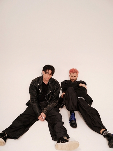 [유니버설뮤직 제공. 재판매 및 DB 금지]